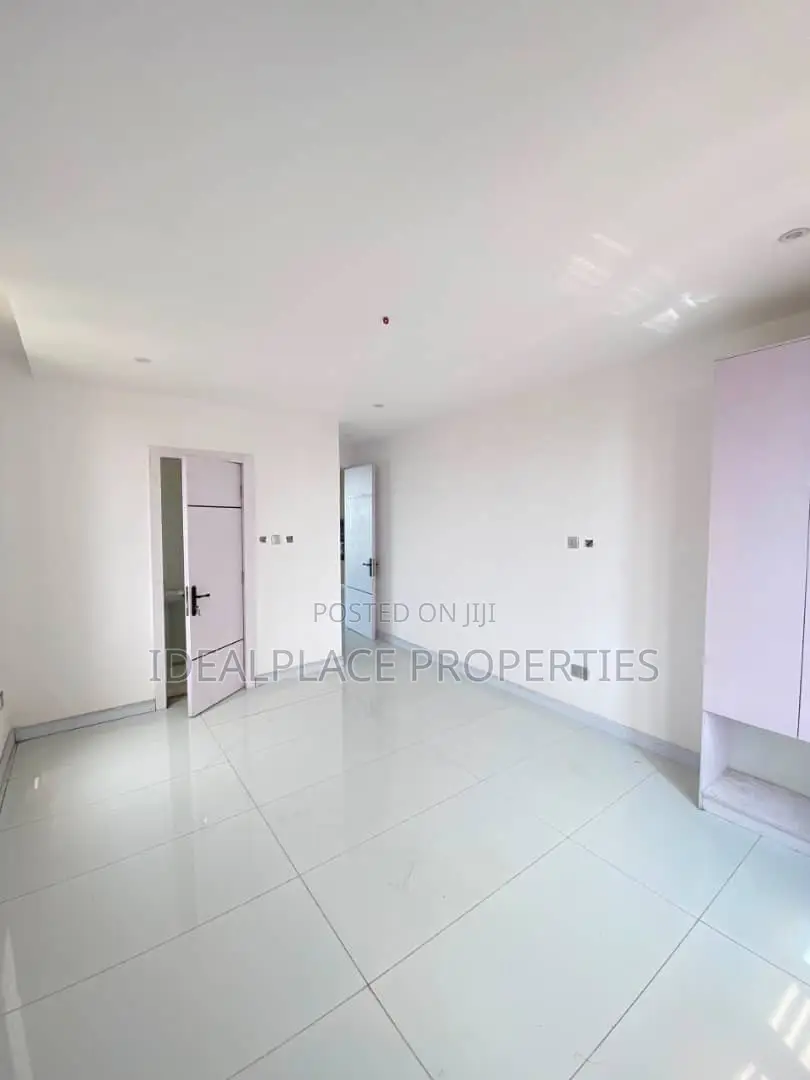 2bdrm Apartment in Ologolo for sale