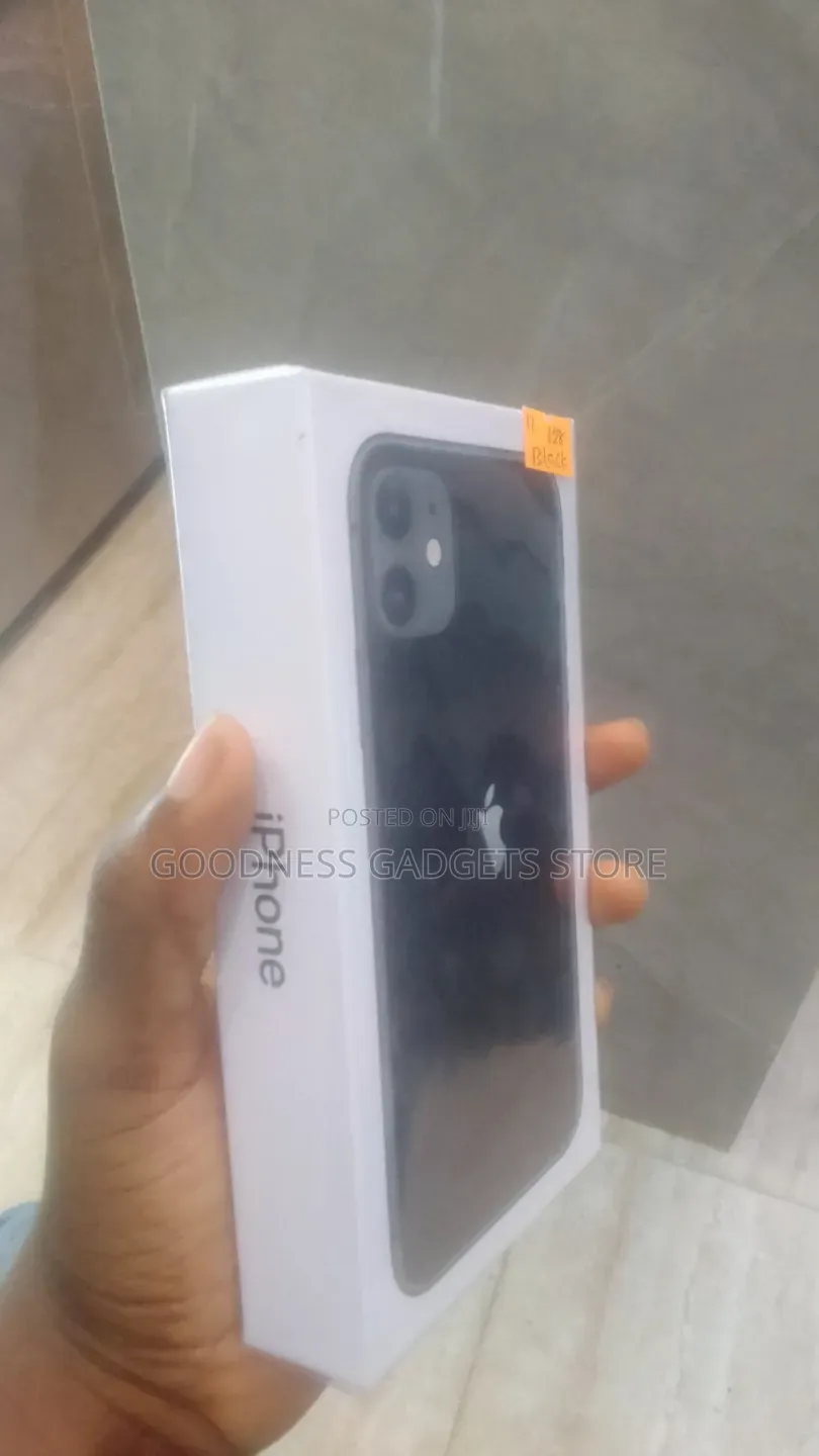 New Apple iPhone 11 128 GB Black