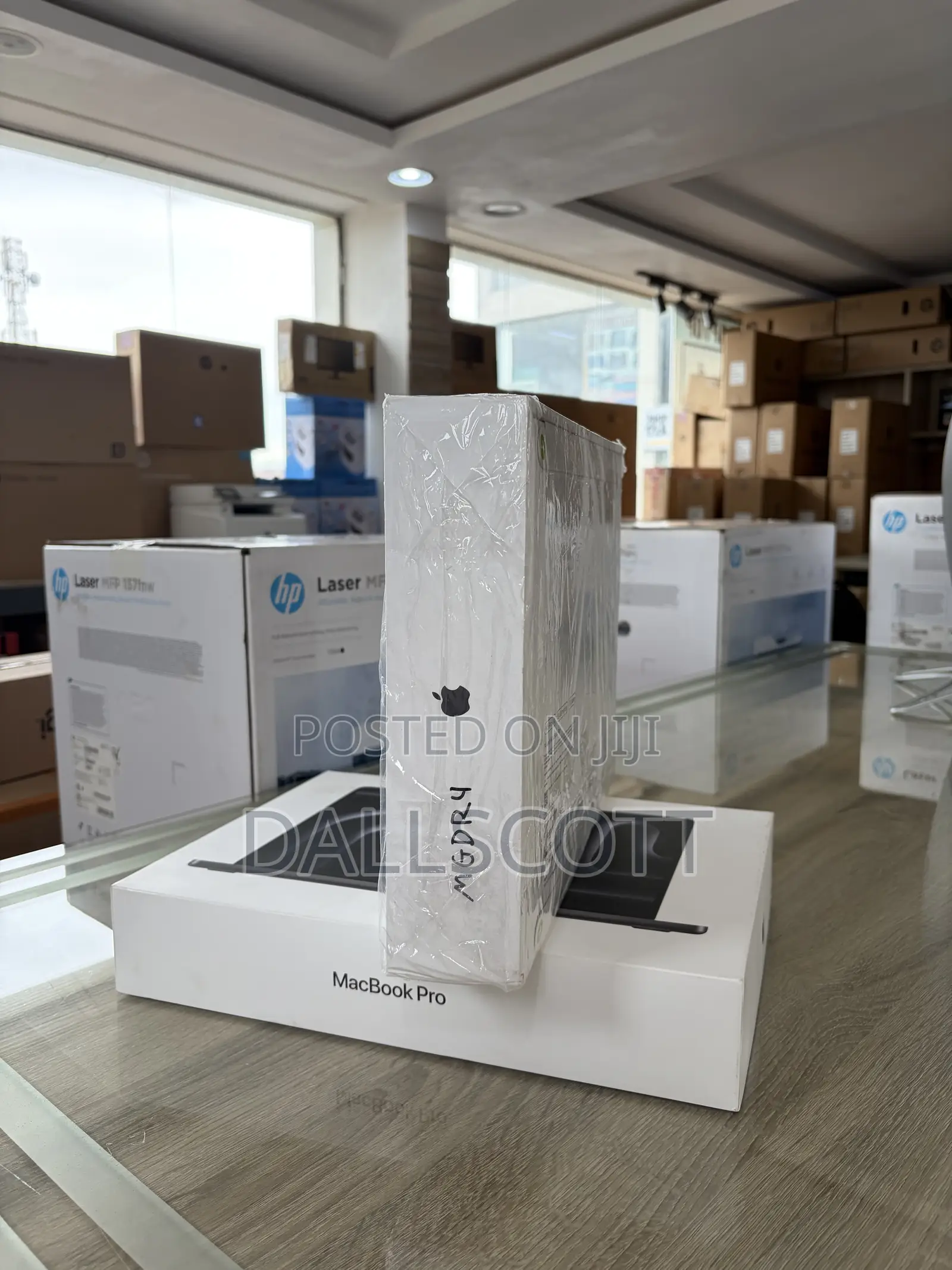 New Laptop Apple MacBook Pro 2026 M5 Pro 24GB Apple M5 Pro SSD 1T