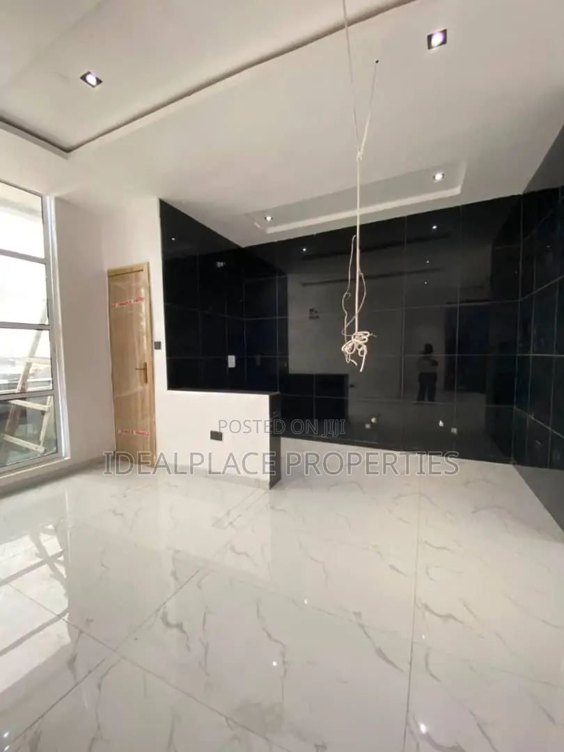 1bdrm Apartment in Ologolo for sale