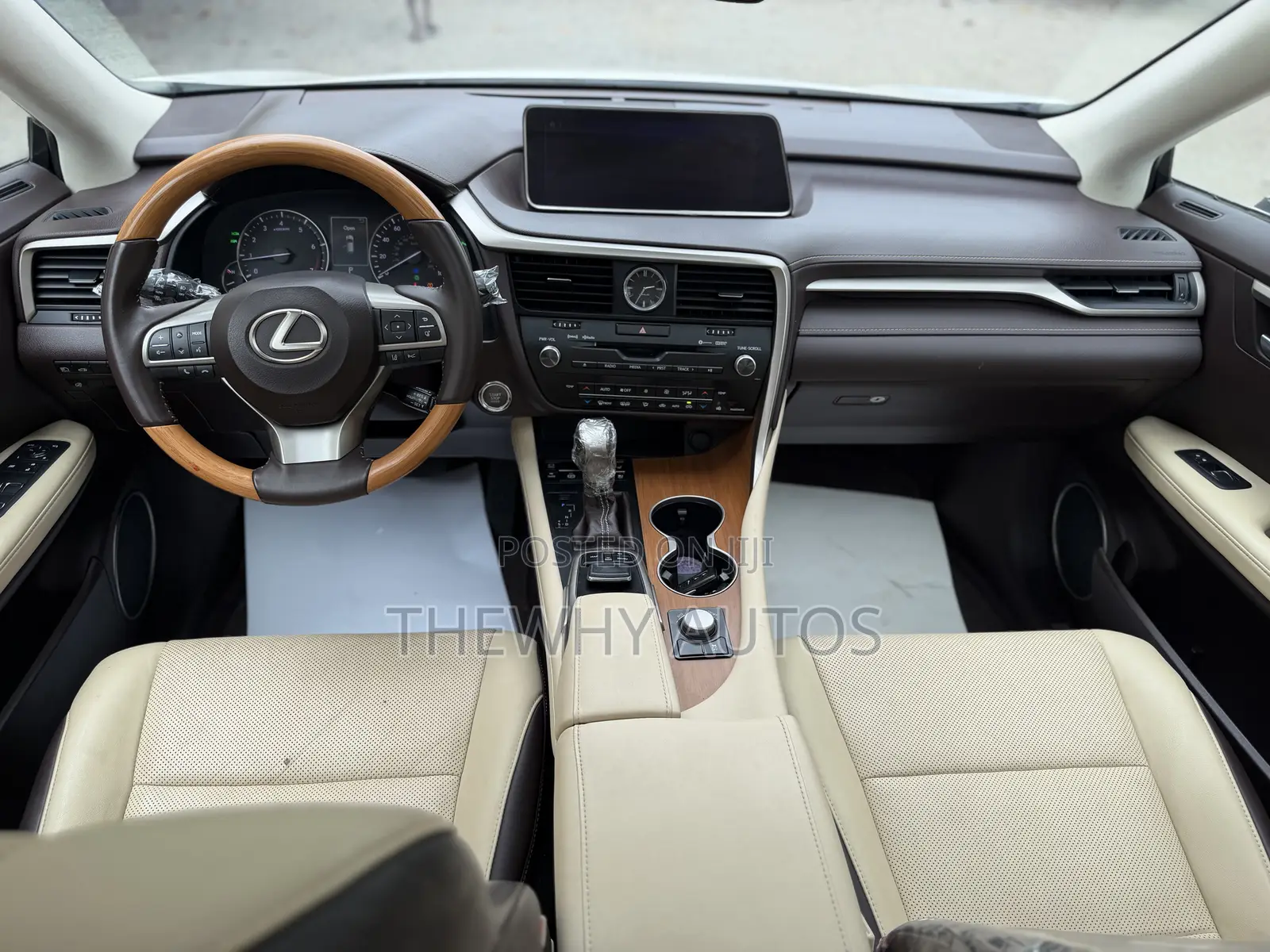 Lexus RX 350 FWD 2017 White