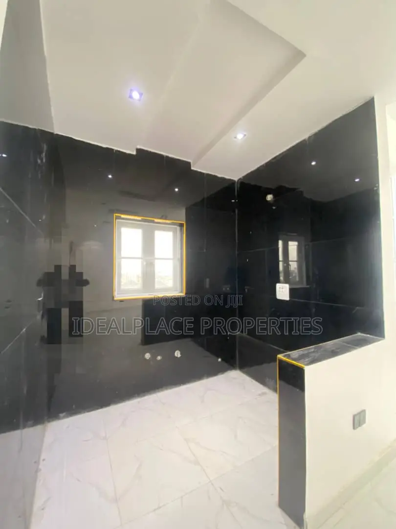 2bdrm Apartment in Ologolo for sale