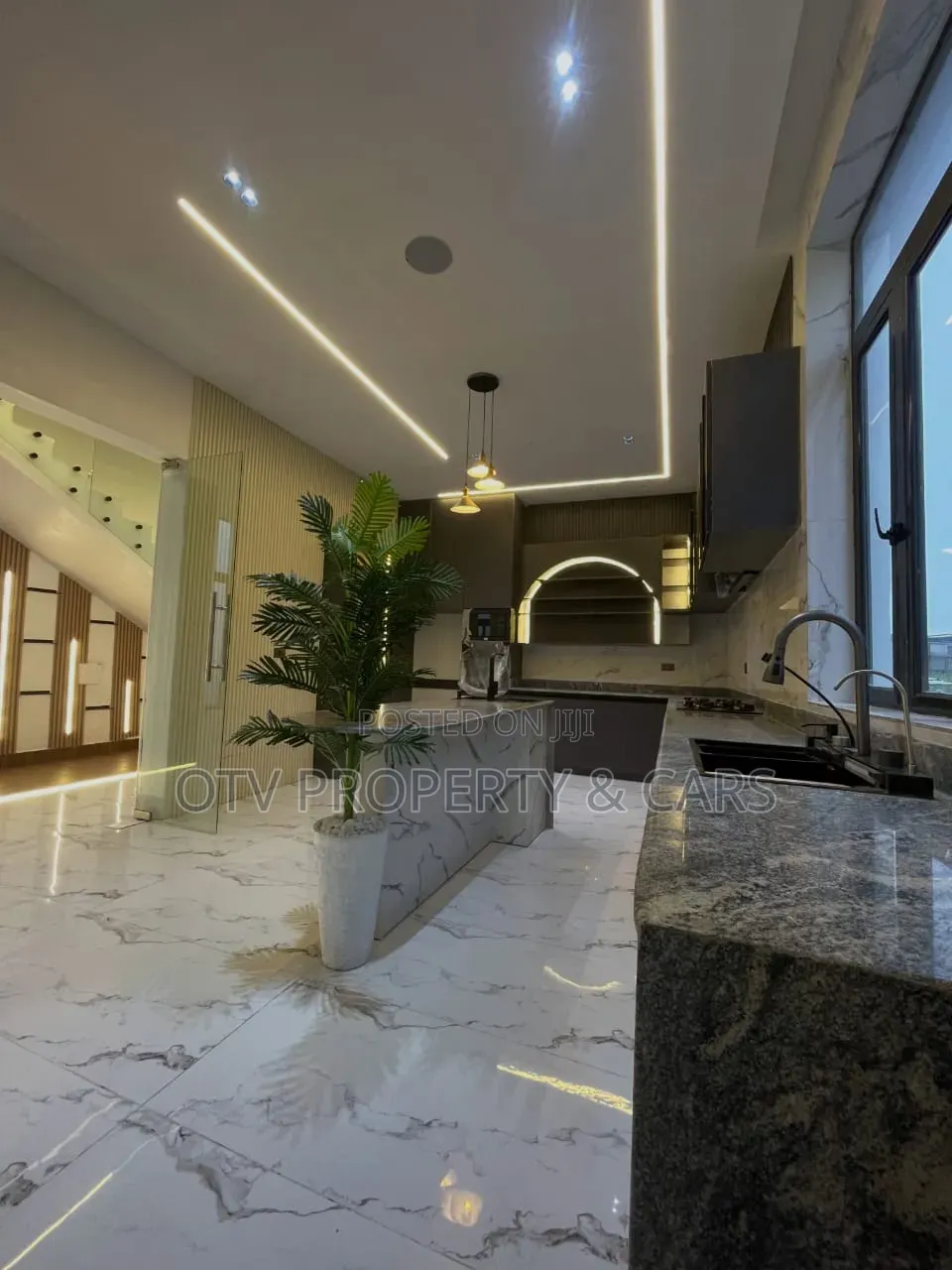 5bdrm Duplex in VGC / Ajah for sale