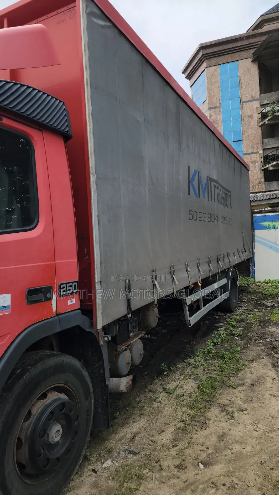 Volvo FM7 Truck 2006 Red