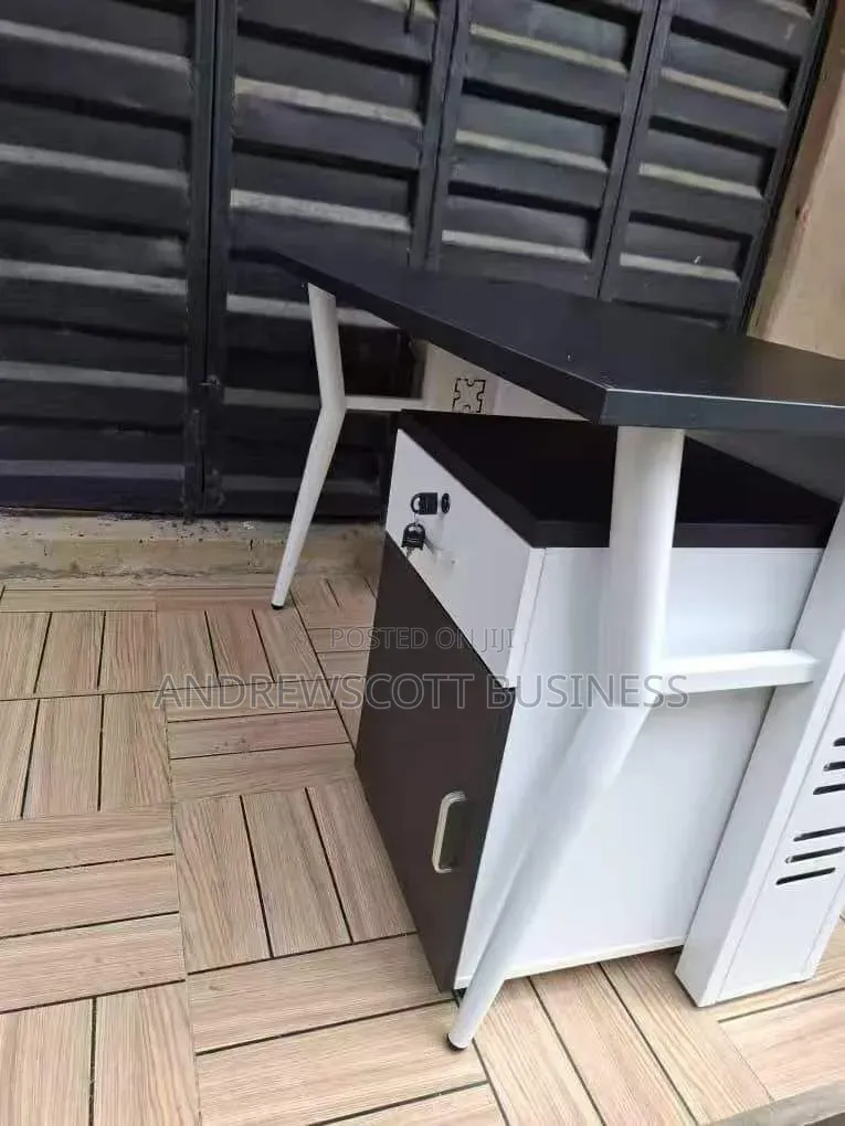 1.2mtrs Wooden Top With Metal Leg and Mobile Drawer Office Table