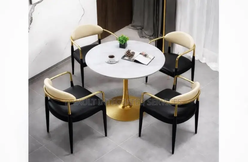 4 Seater Deluxe Dining