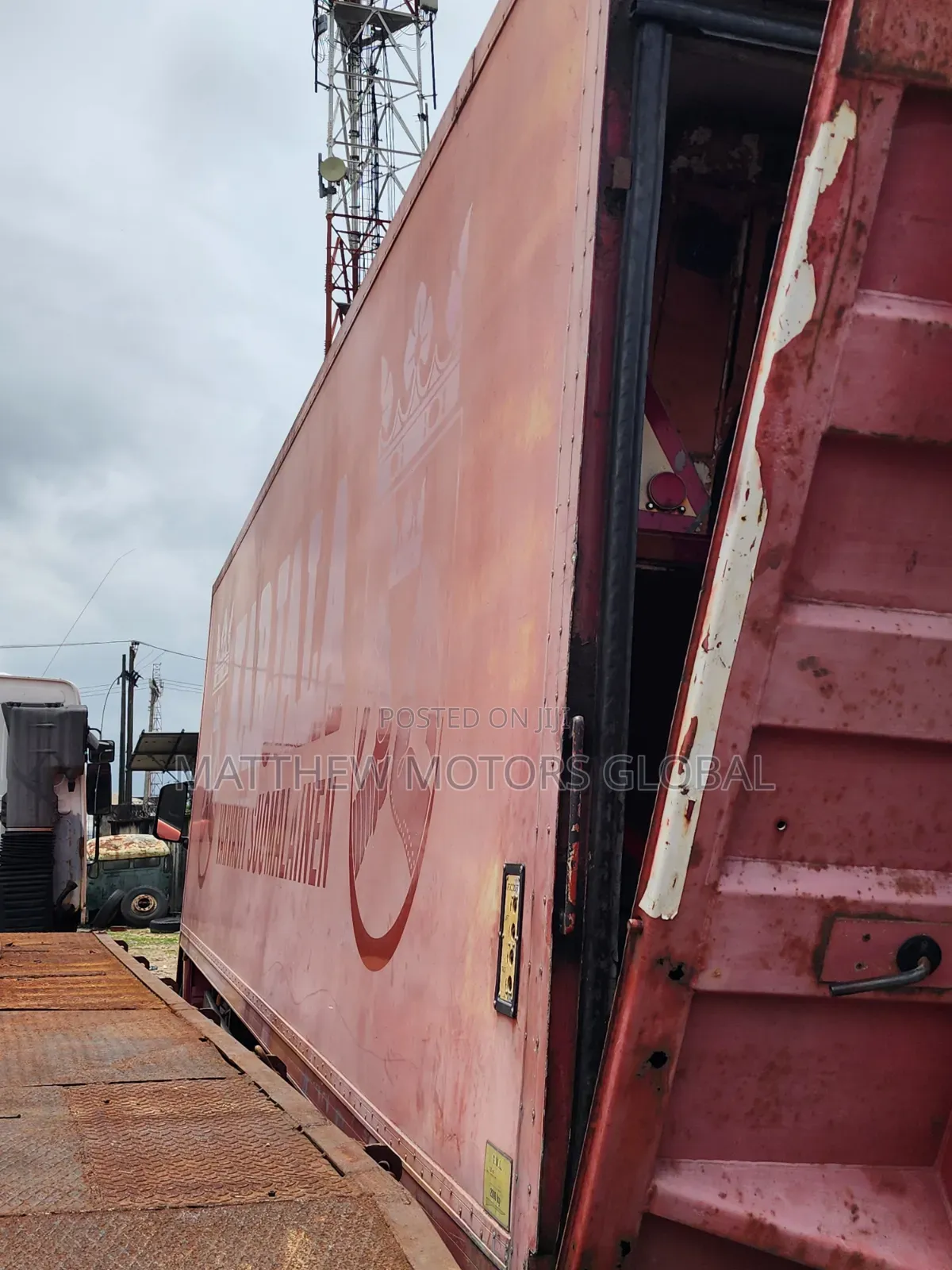 Super Clean Foreign Used Scania 94D Truck Container Body