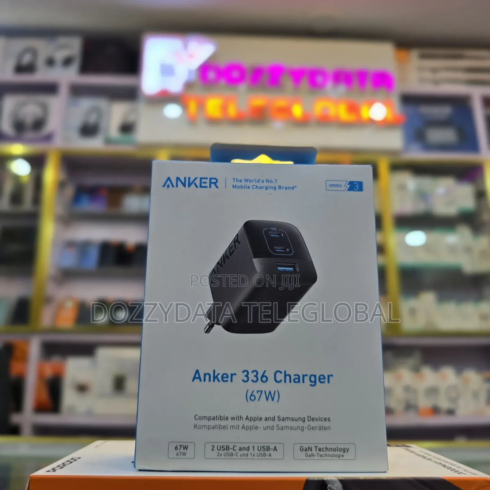 Anker 67w 336 Charger