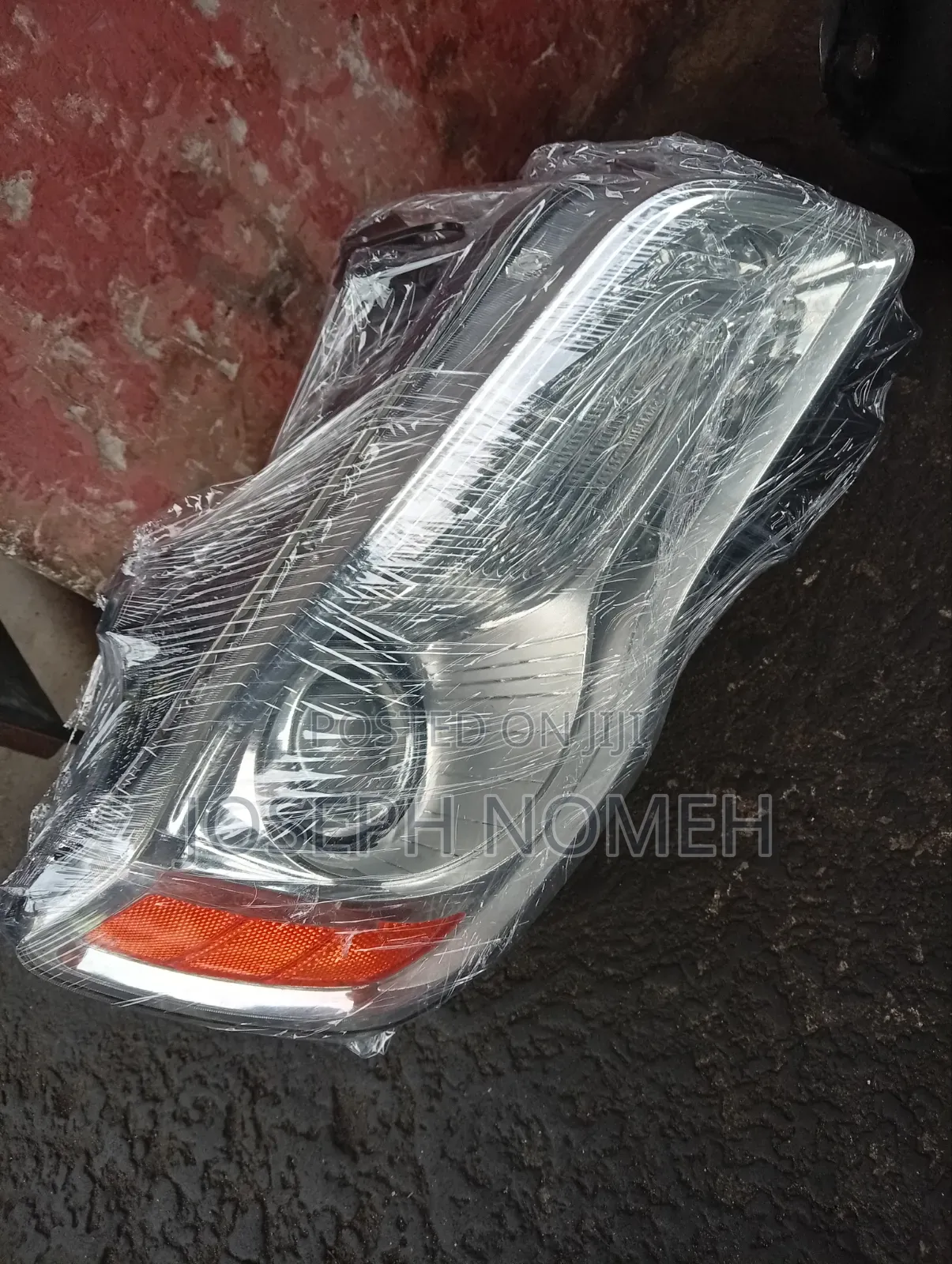 2015 Chrysler 300c Headlight
