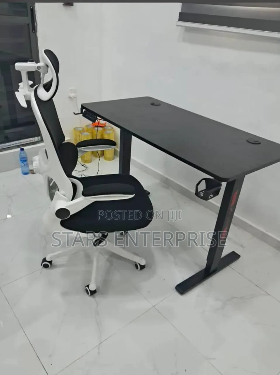 Adjustable Chair With Headrest
