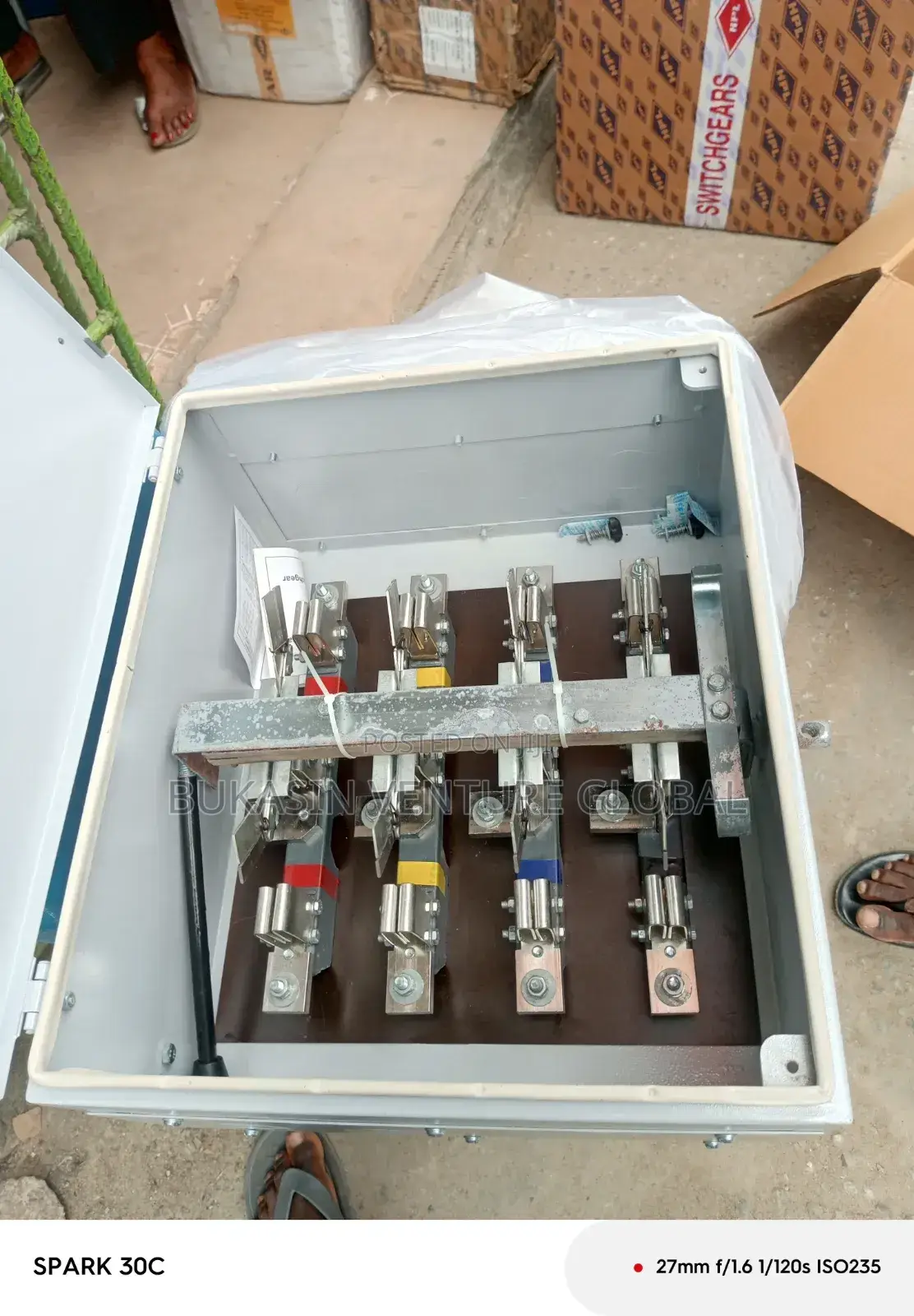 200amps Changeover HPL Product Available in Any Size