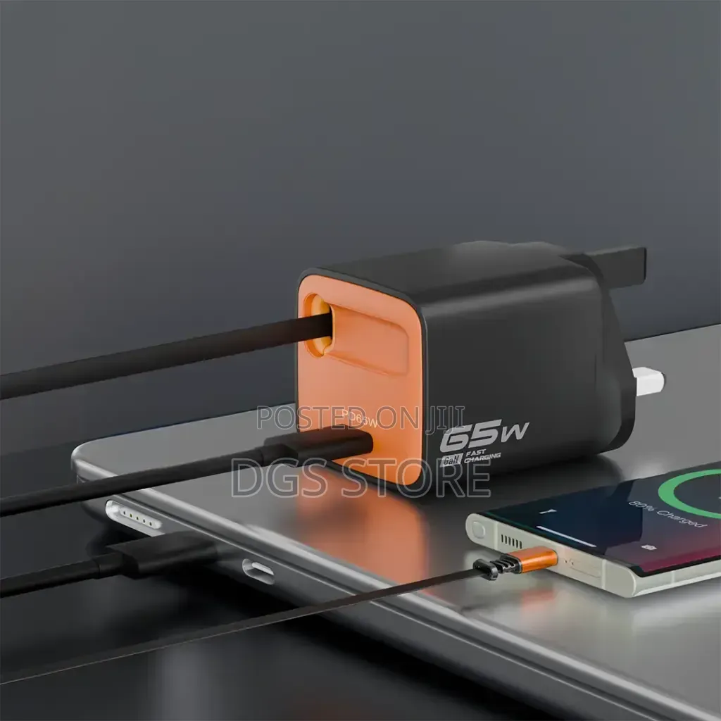 Porodo Tezpatro 65w Gan Charger With USB C Retractable Cable