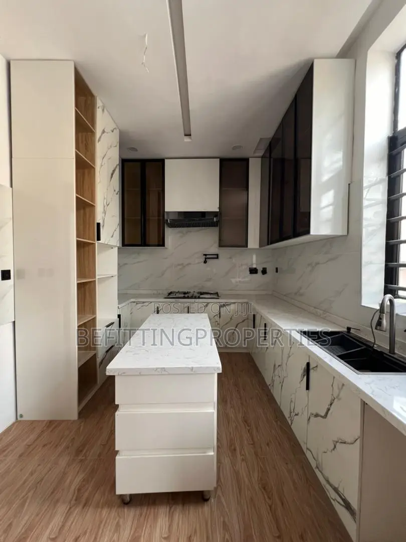 4bdrm Duplex in Ajah for sale