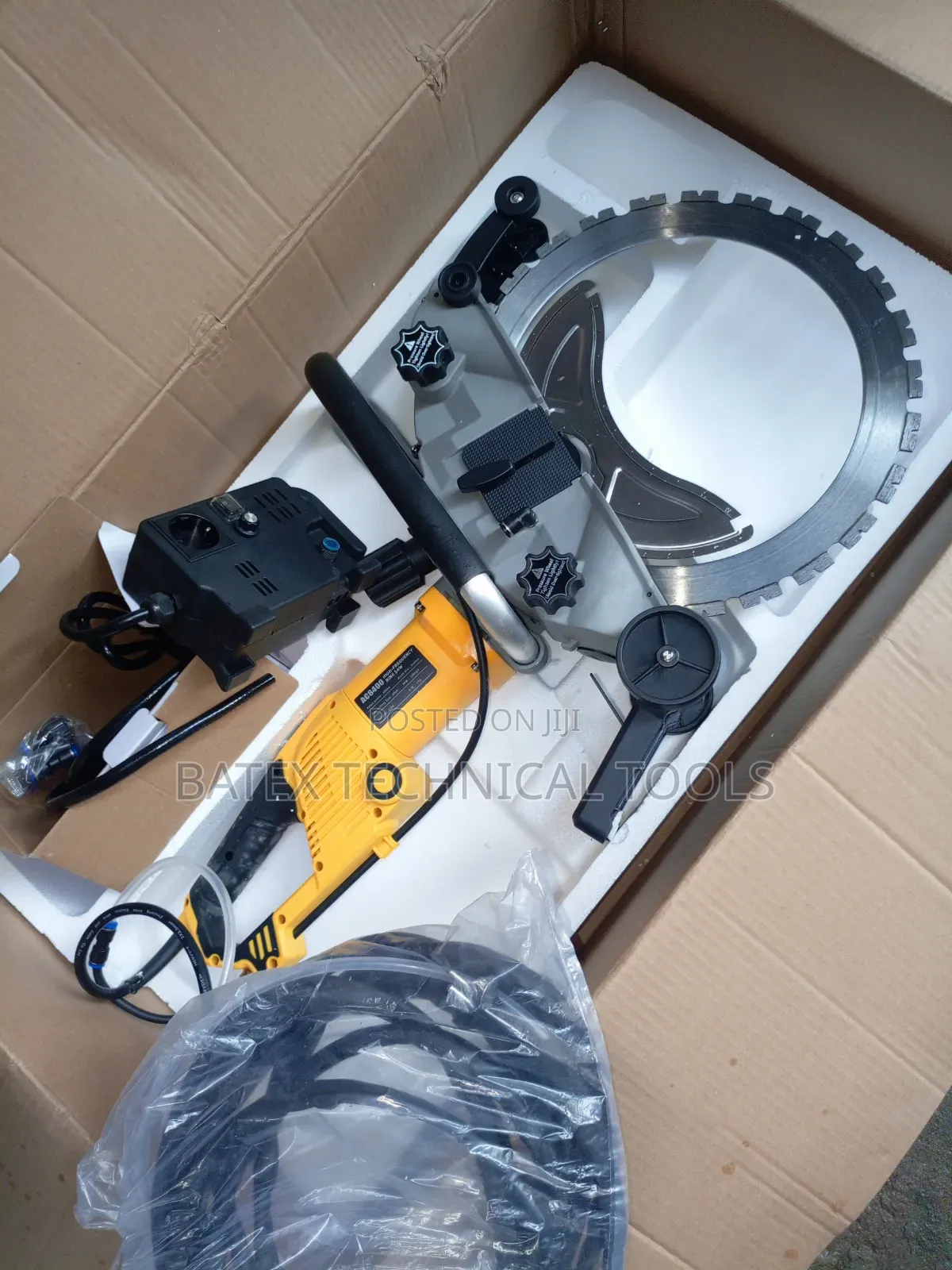 Electric Concrete Cutting Machine