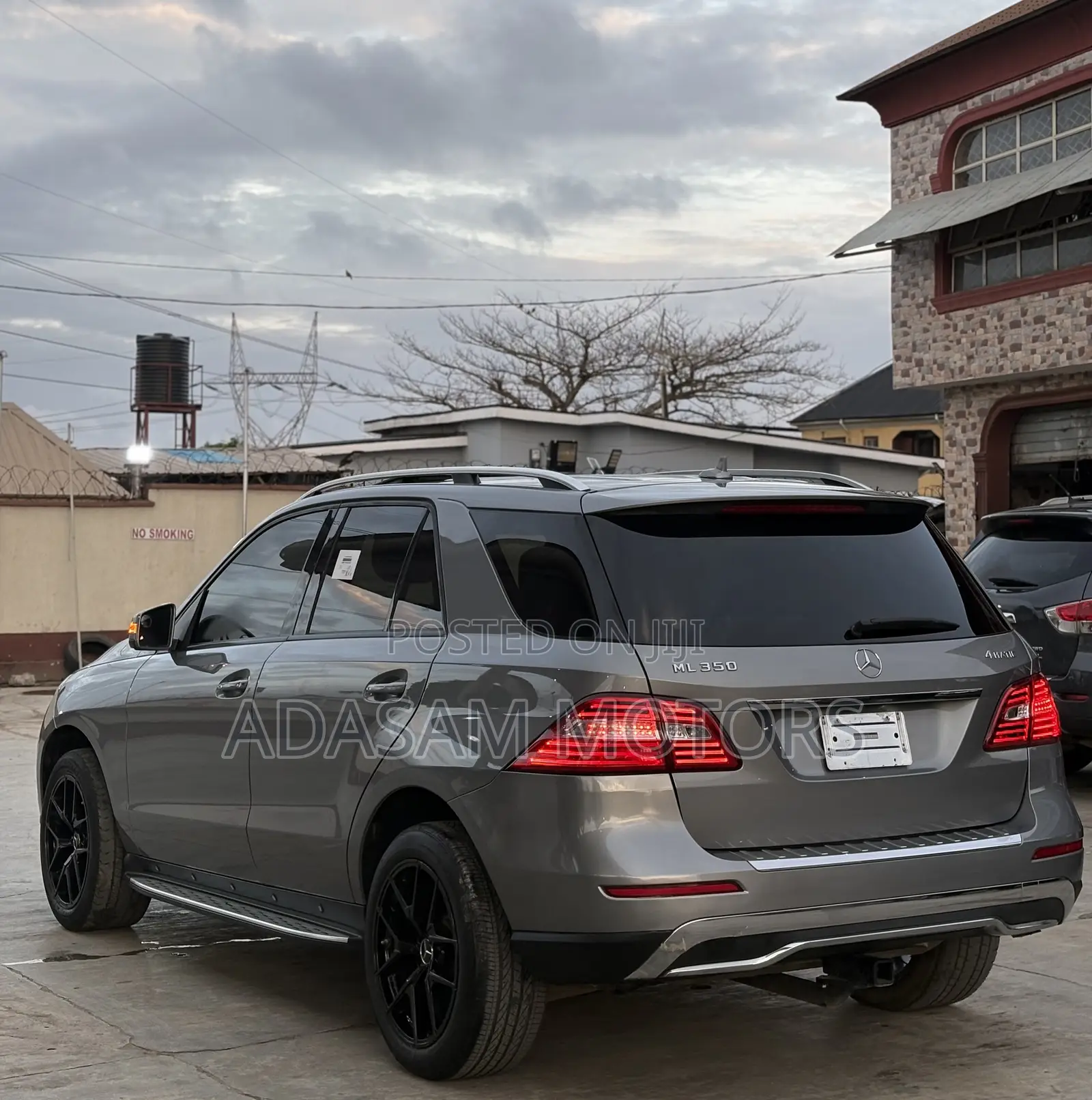 Mercedes-Benz M Class ML350 4MATIC 4dr SUV AWD (3.5L 6cyl 7A) 2015 Gray