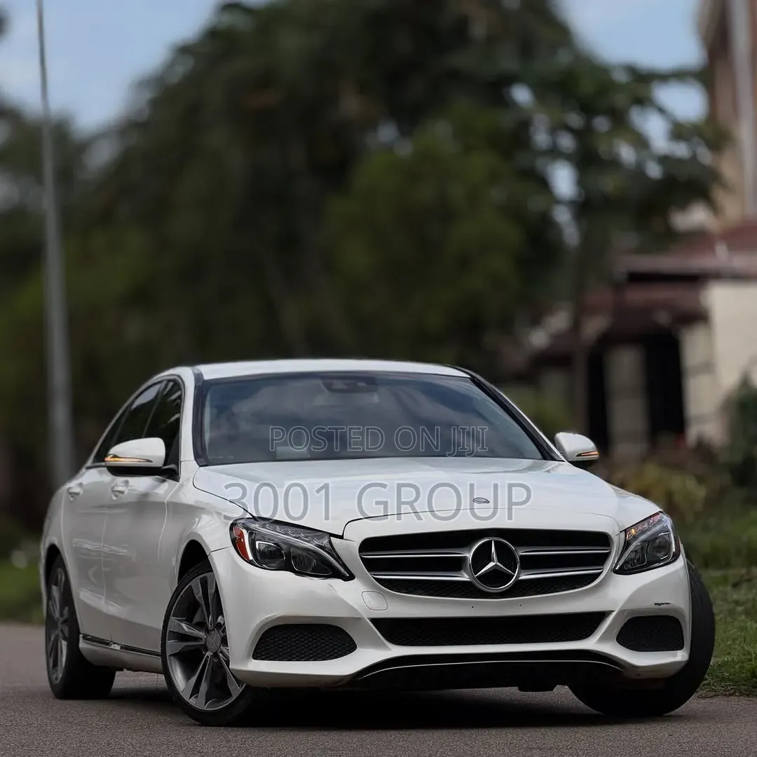 Mercedes-Benz C300 2016 White