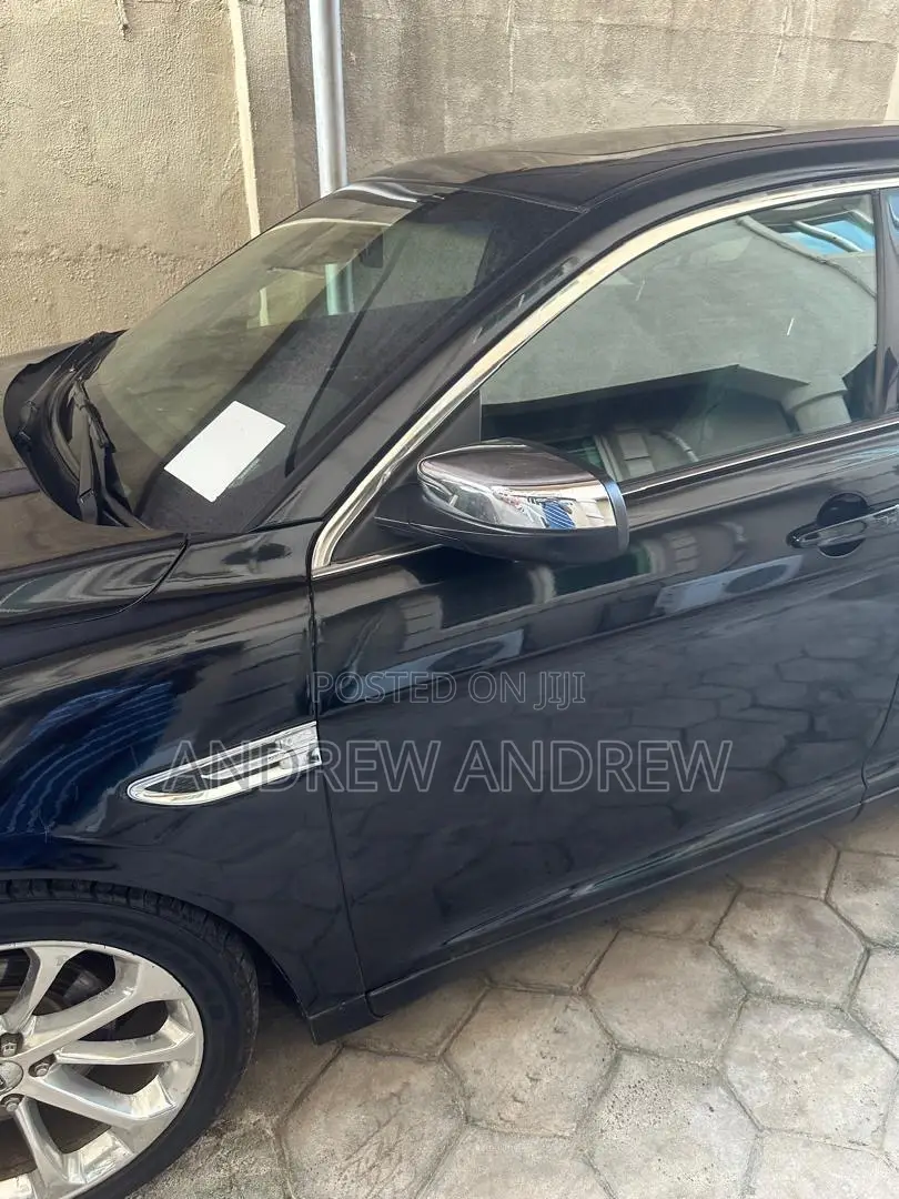 Ford Taurus 2014 Black
