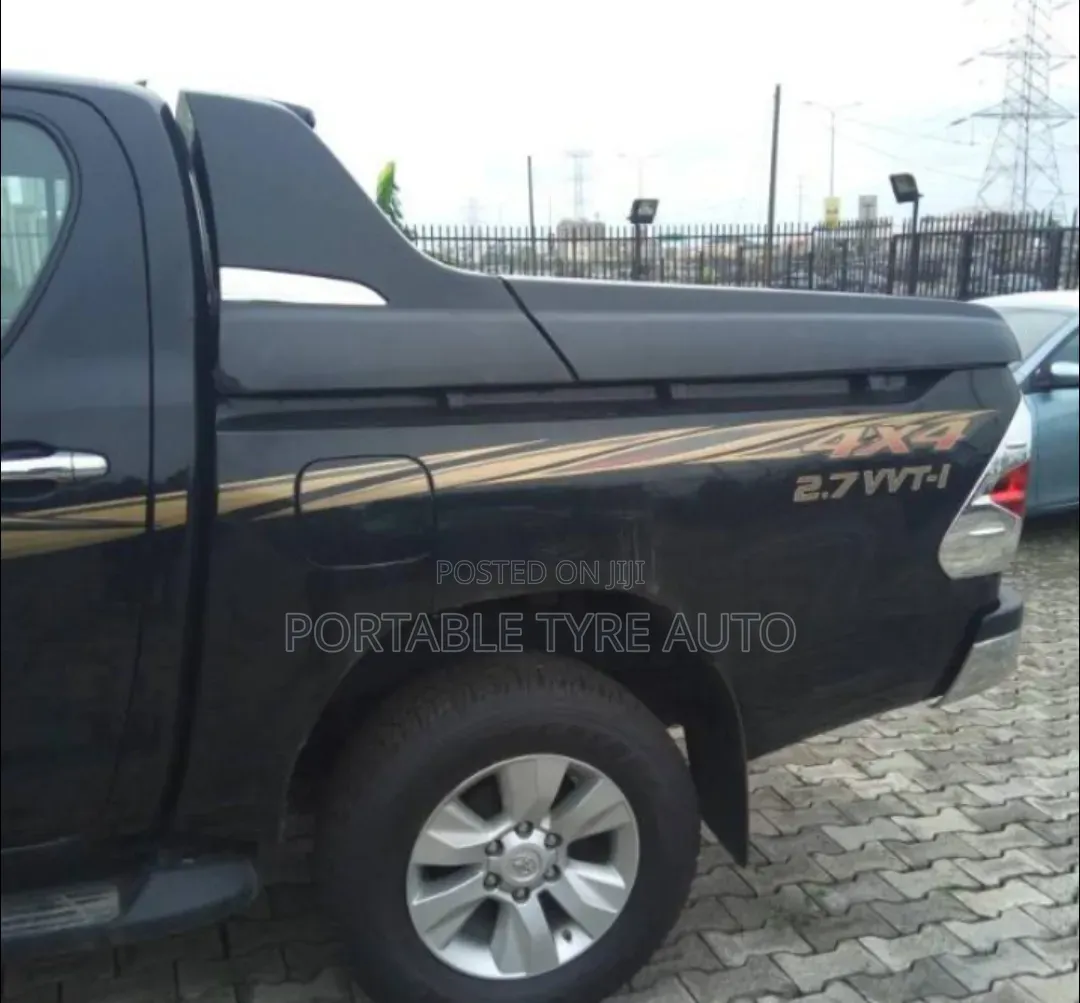 Boot Cover for Hilux