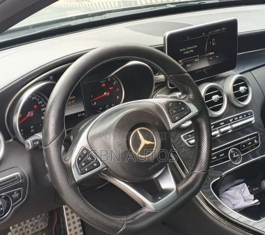 Mercedes-Benz C400 2016 Gray