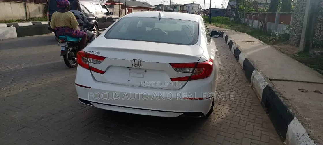 Honda Accord 2019 White