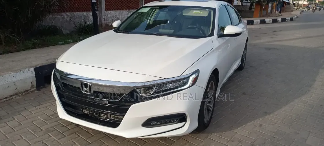 Honda Accord 2019 White