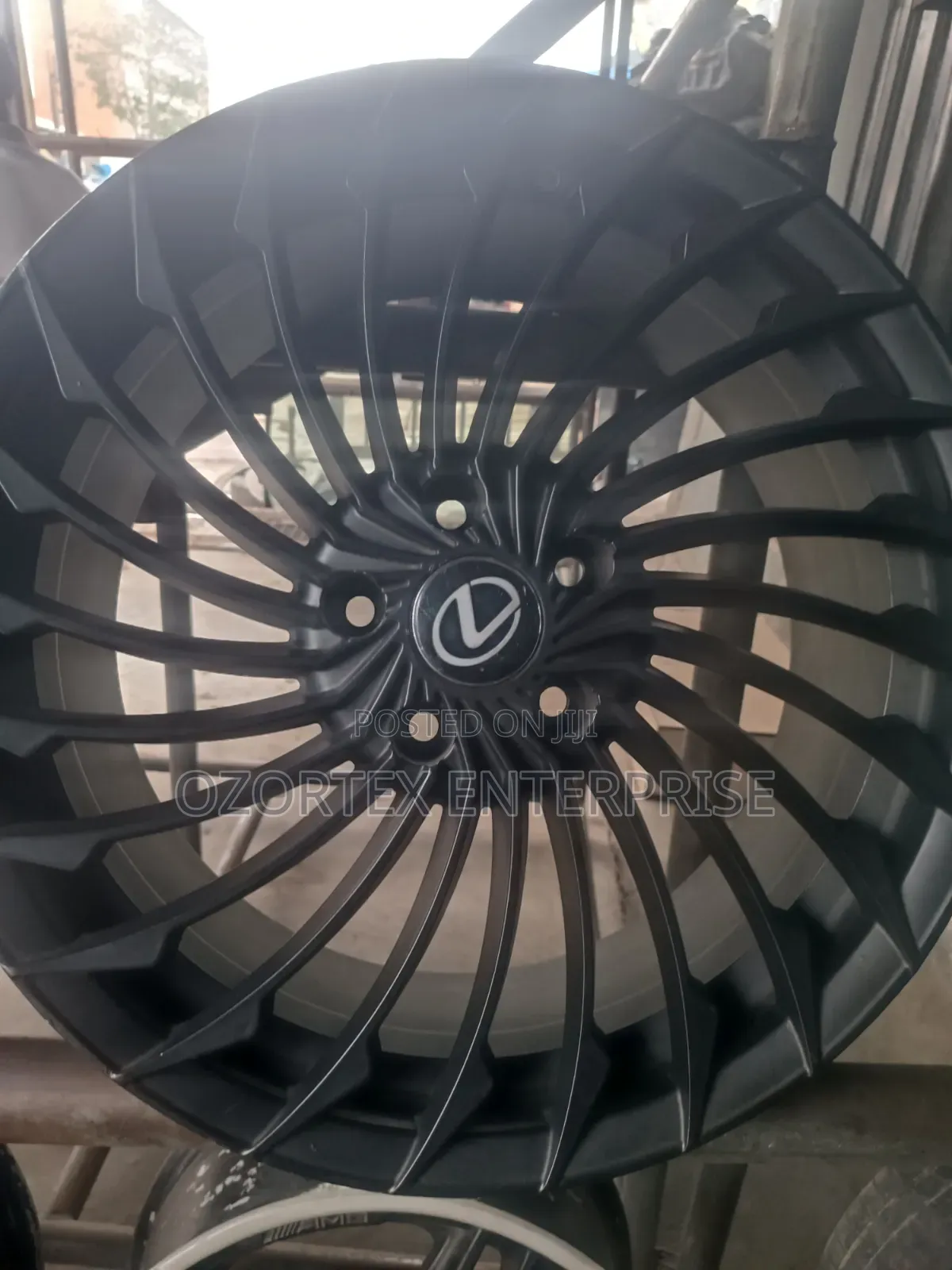 18rim for Toyota Lexus RX Black