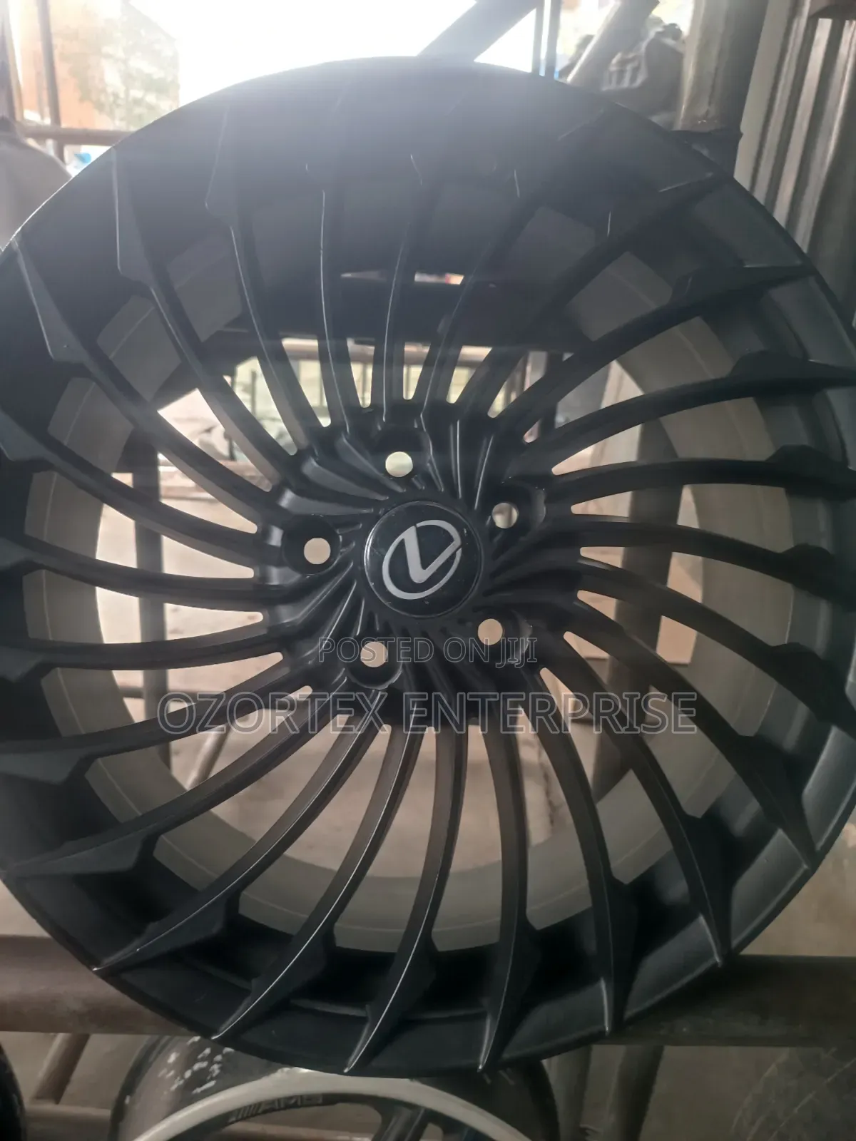 18rim for Toyota Lexus RX Black