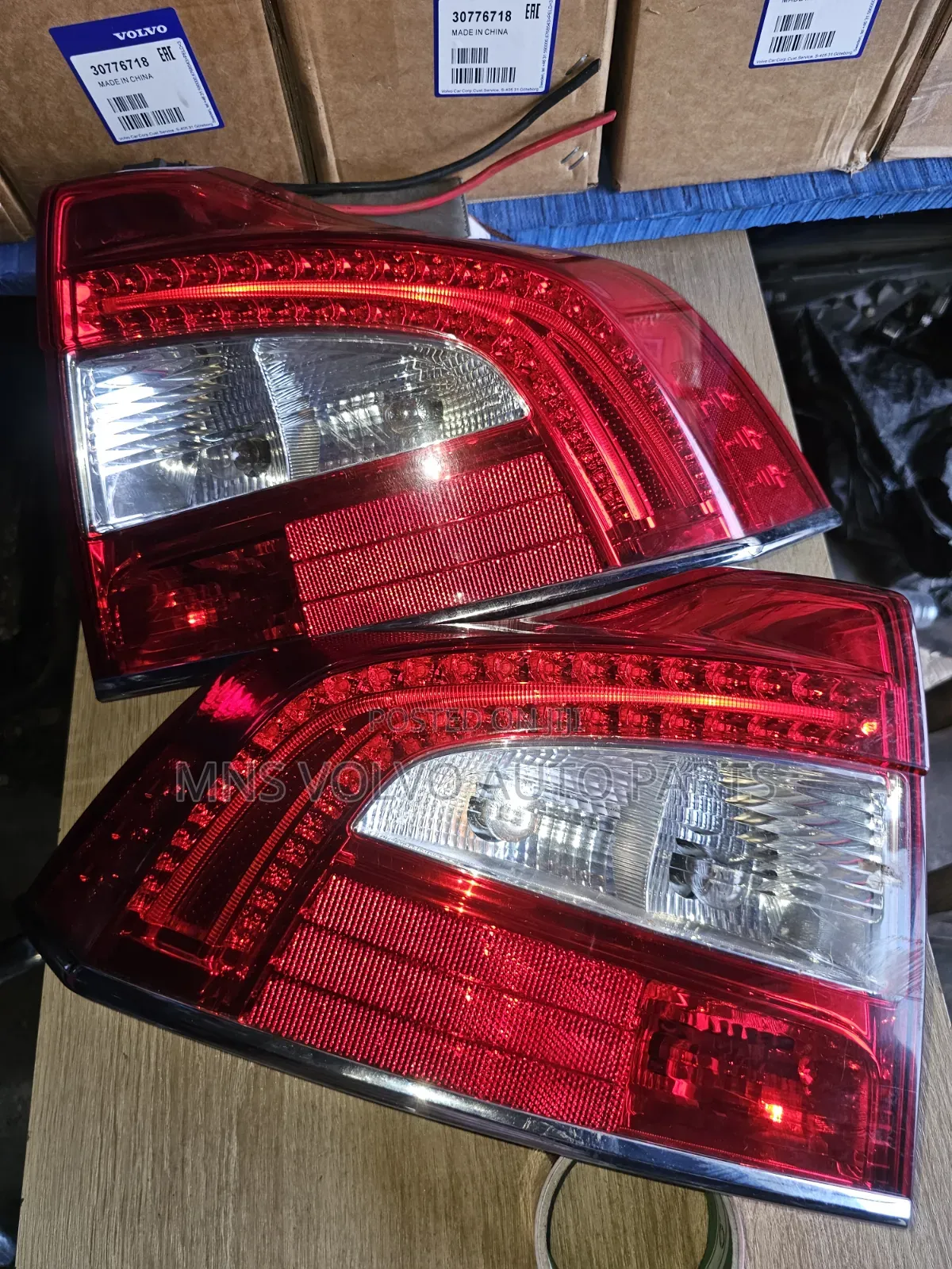 2015 Volvo S80 LED Tail Light