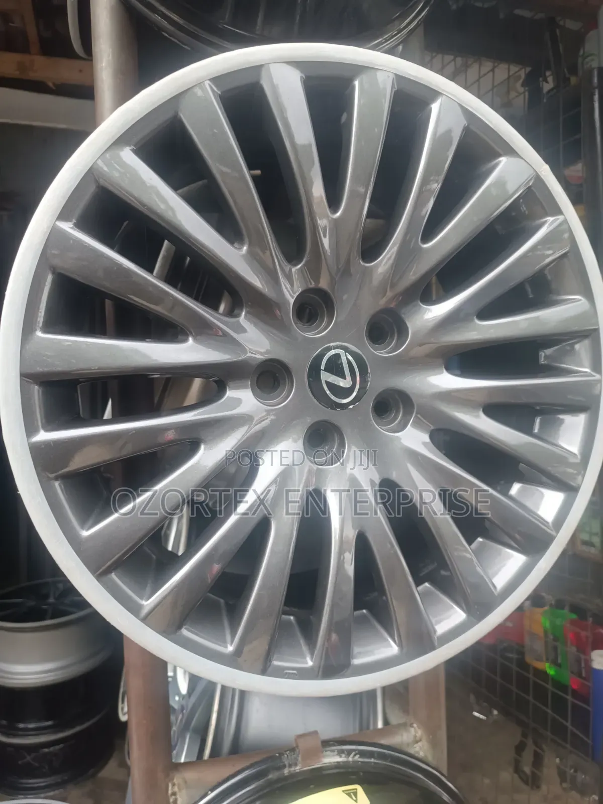 18inch Rim for Lexus Pencil Tokunbo