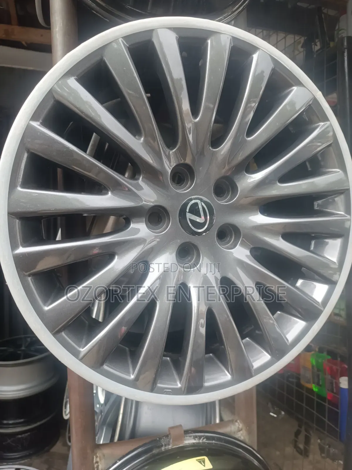 18inch Rim for Lexus Pencil Tokunbo