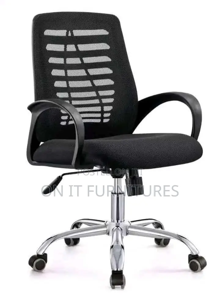 Victory Ergonomic Office Chair – Sleek Comfort Without Headrest