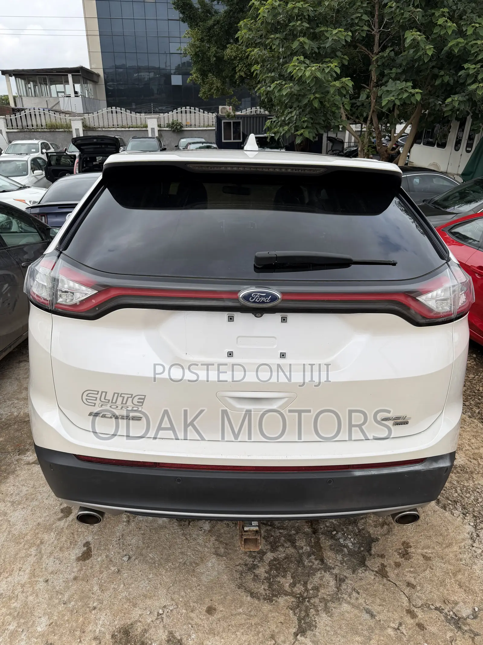 Ford Edge Titanium 4dr AWD 2017 White