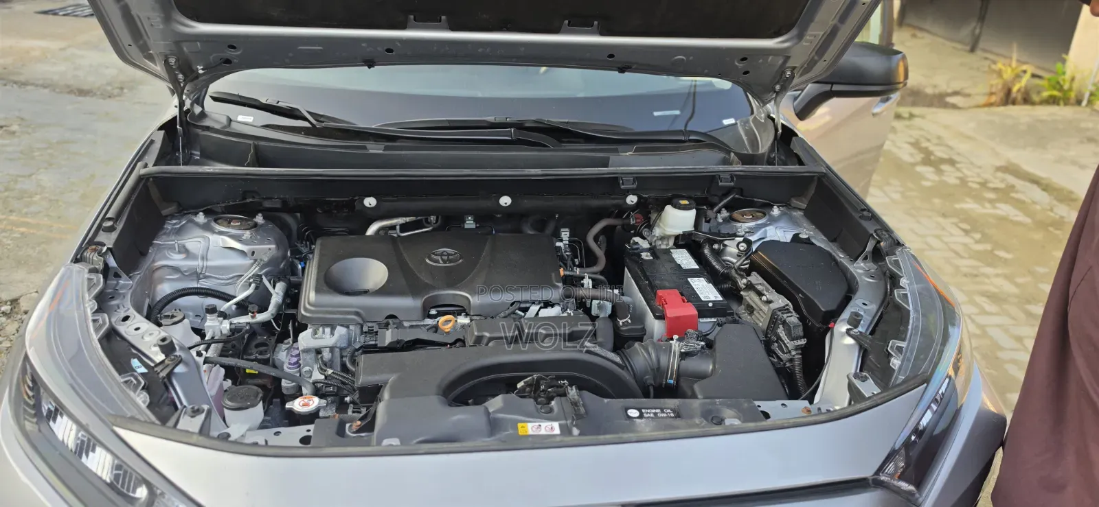 Toyota RAV4 2021 Silver