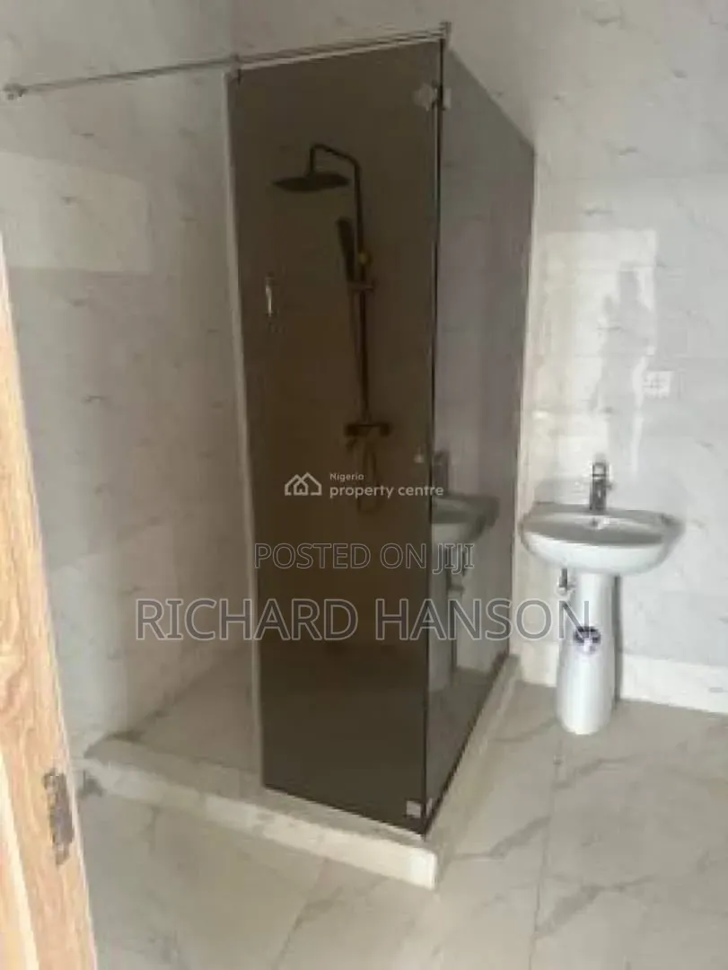 4bdrm Duplex in Secured Estate for sale