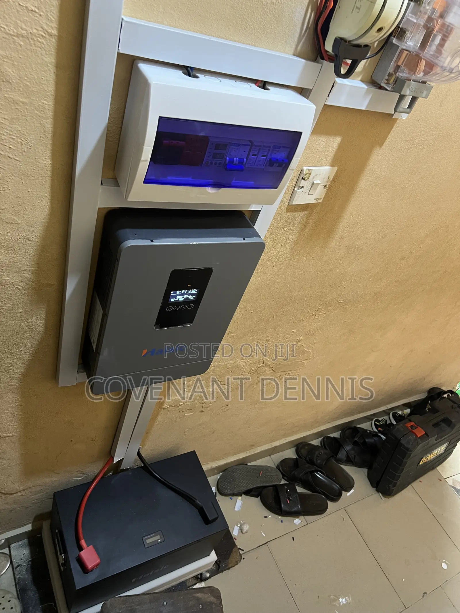 4.2kva 24v With 8kwh 24v Lithium Battery (Black)
