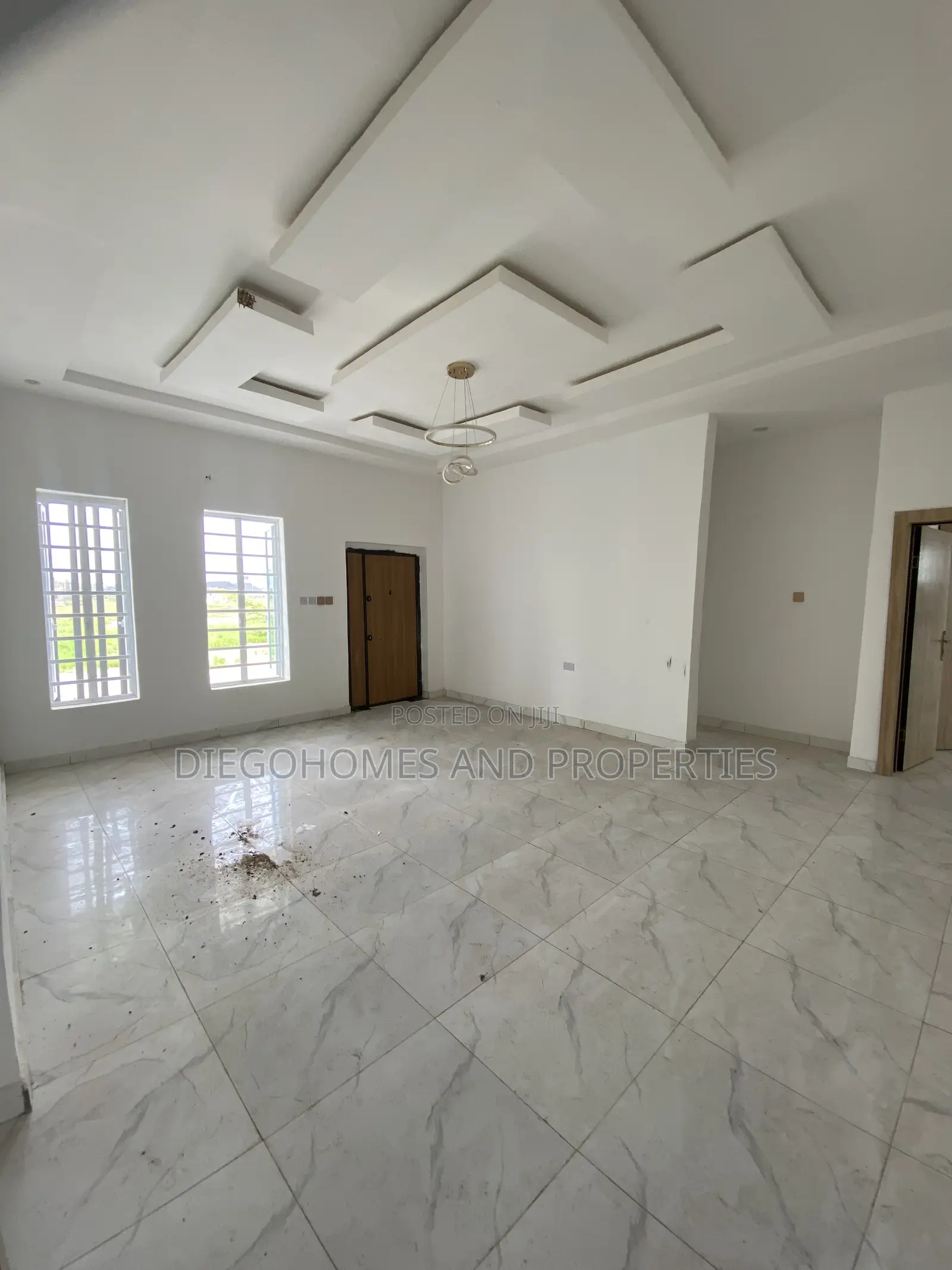 3bdrm Bungalow in Awoyaya for sale