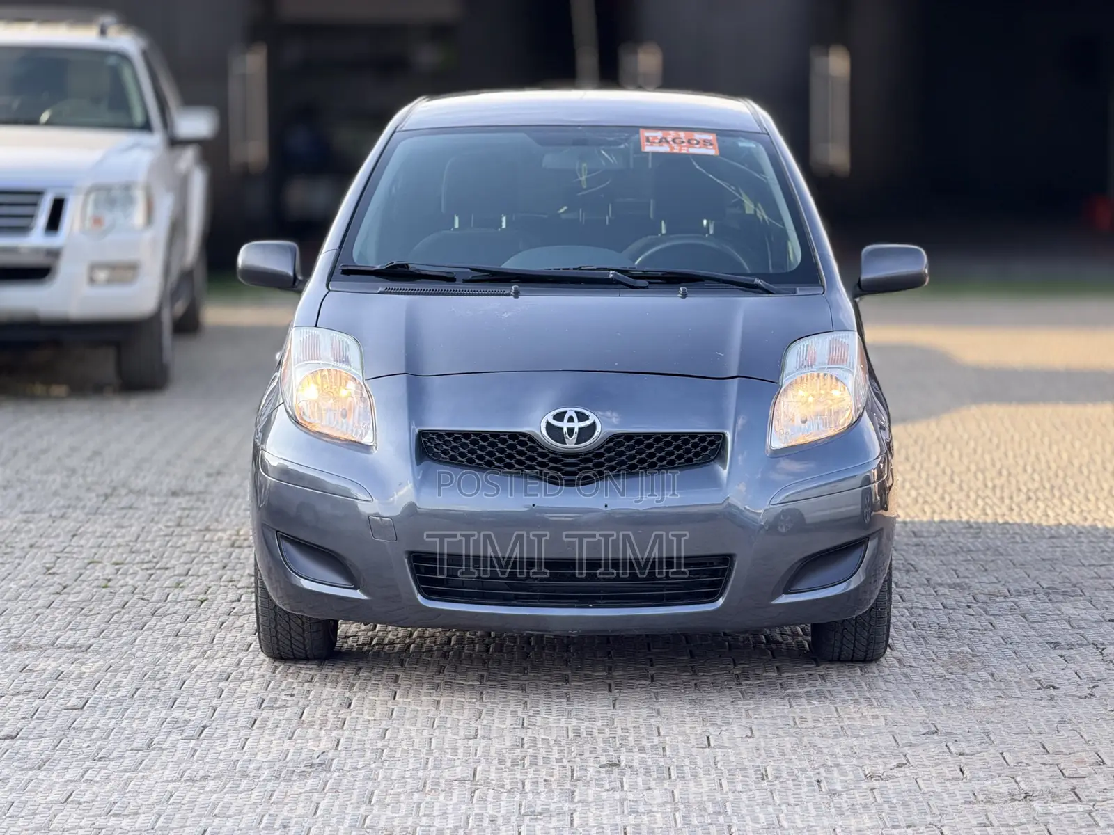 Toyota Yaris 1.5 Automatic 2009 Gray
