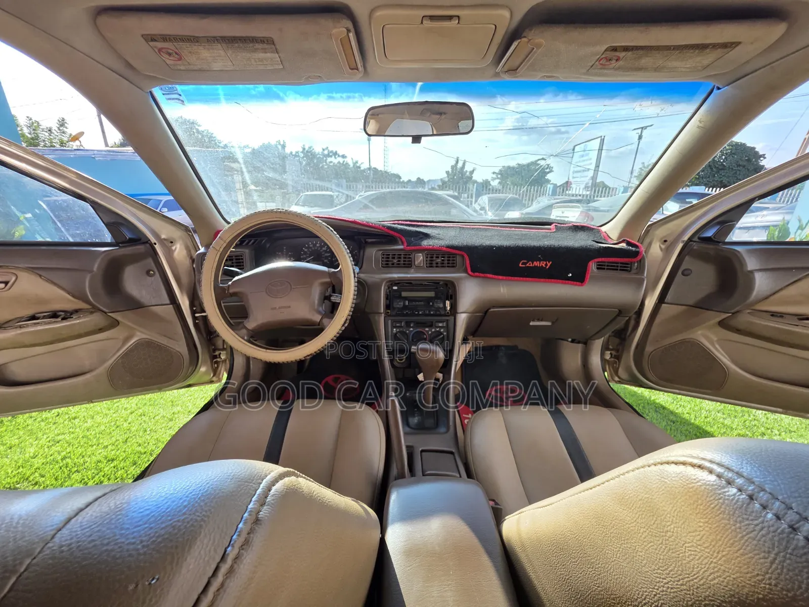 Toyota Camry Automatic 1999 Gold