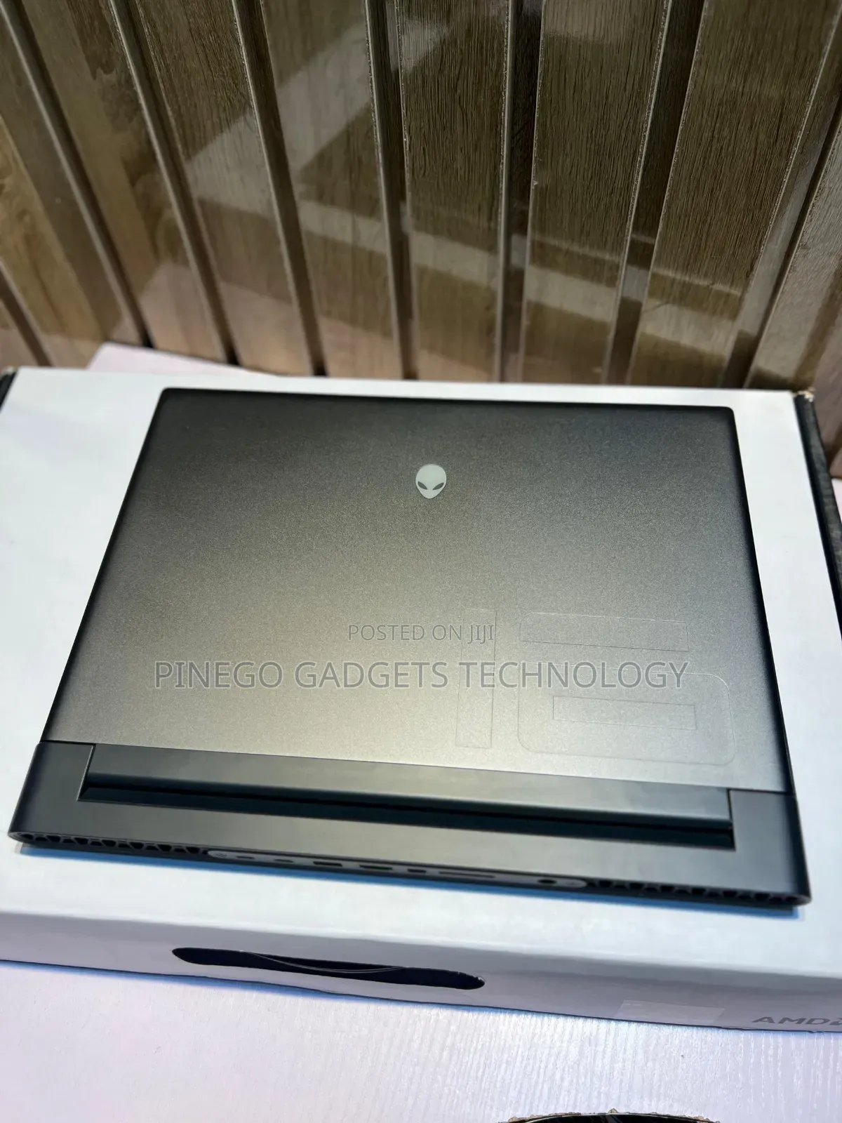 Laptop Alienware M16 R1 16GB AMD Ryzen 9 SSD 1T