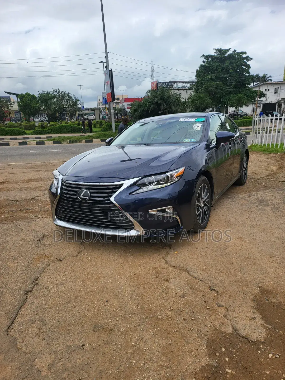 Lexus ES 350 FWD 2016 Blue