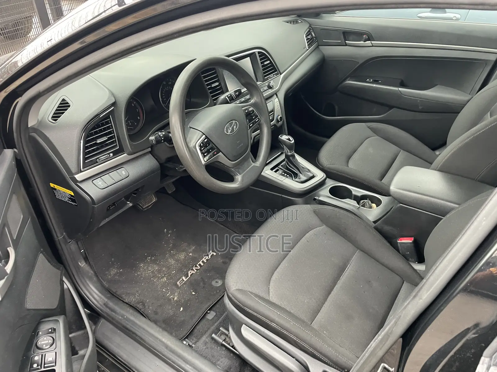 Hyundai Elantra SE 2018 Black