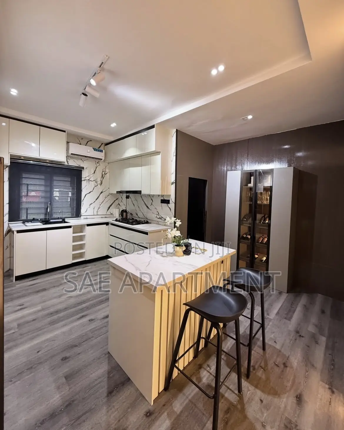 Ornate Three Bedroom Apartment, Jahi Abuja