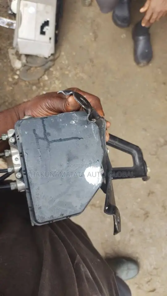 Abs Module for Toyota Seinna 2014-2017