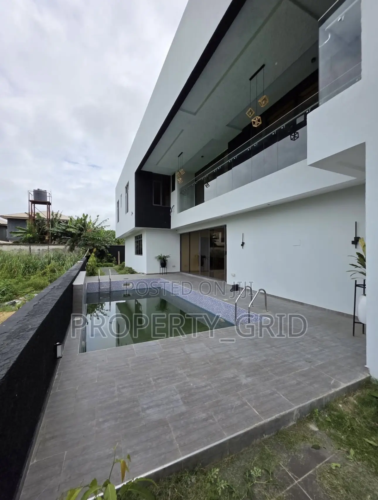 5bdrm Duplex in Royal Garden Estate, for sale