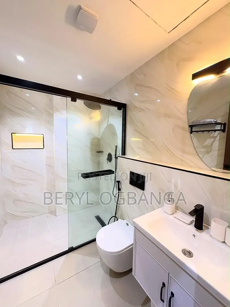Furnished 2bdrm Apartment in Ahmadu Bello Way for sale