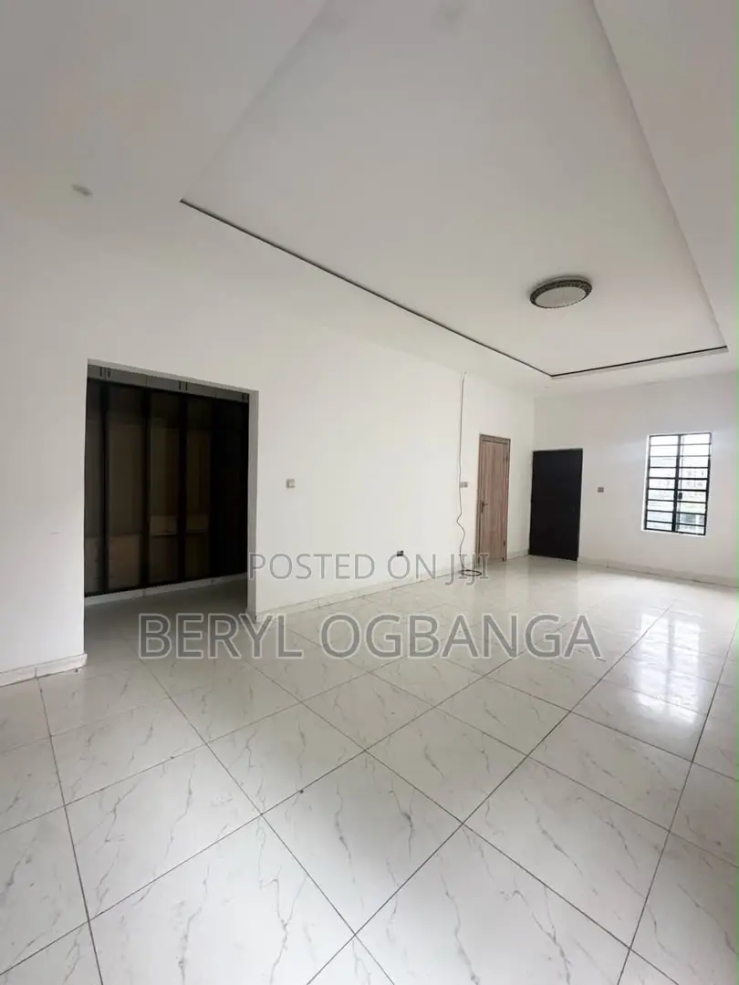 4bdrm Duplex in Ikate for rent