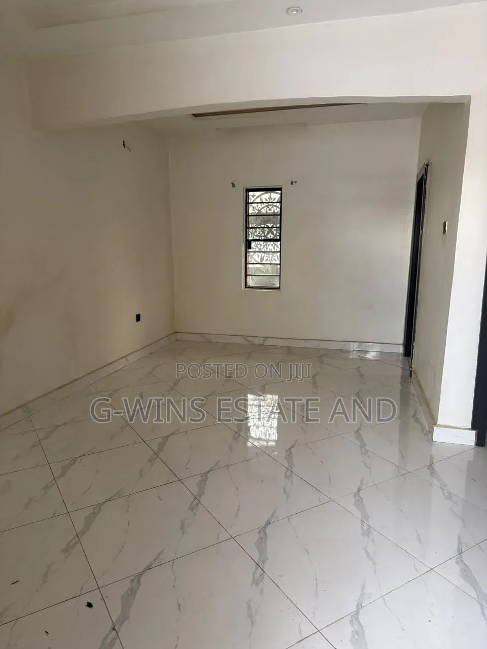 2bdrm Duplex in Okhuoromi Off, Benin City for rent