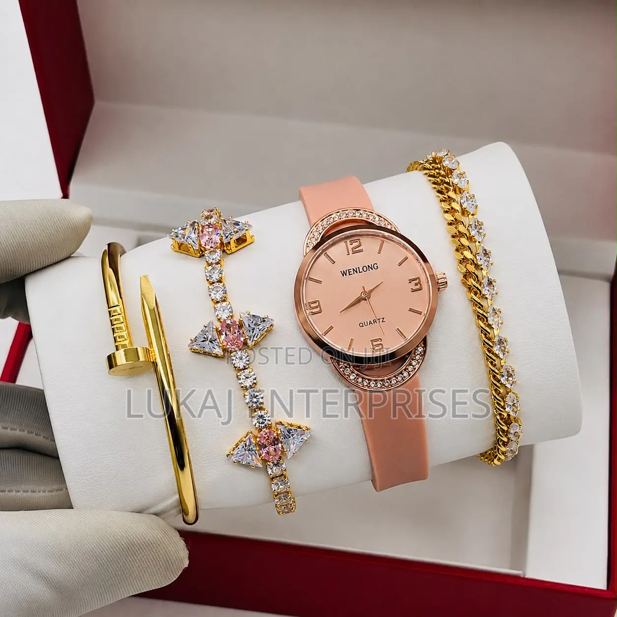 Wenlog Female Set Classic Watch