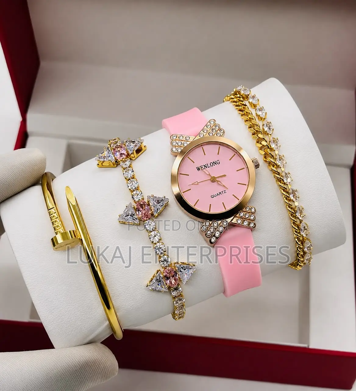 Wenlog Female Set Classic Watch