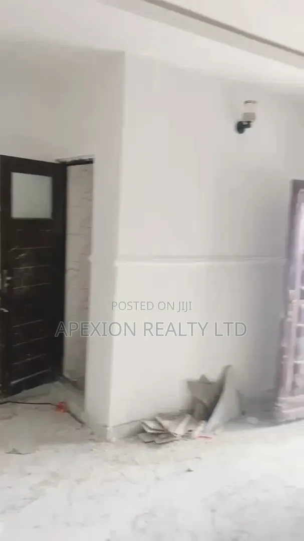 3bdrm Apartment in Stadium Road ( Air, New Layout for rent